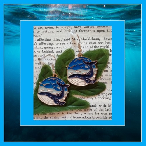 Blue whale earrings sea - blue,